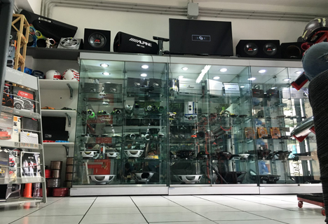 car wrapping napoli oscuramento vetri amnesia